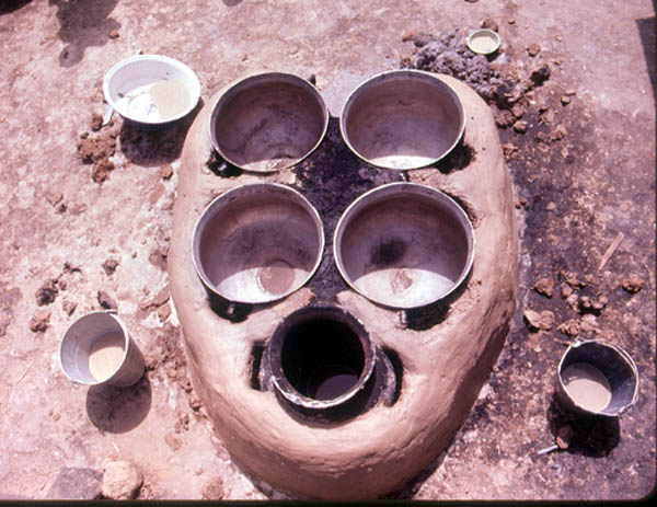 031_FivePotStove