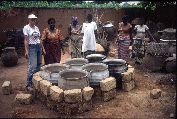 041_BricksSixPotStove